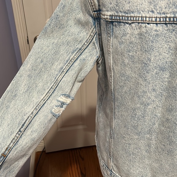 Abercrombie & Fitch Denim Jacket (NWOT) - Picture 7 of 11